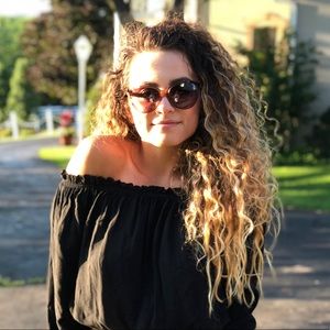 Meet your Posher, Brittany